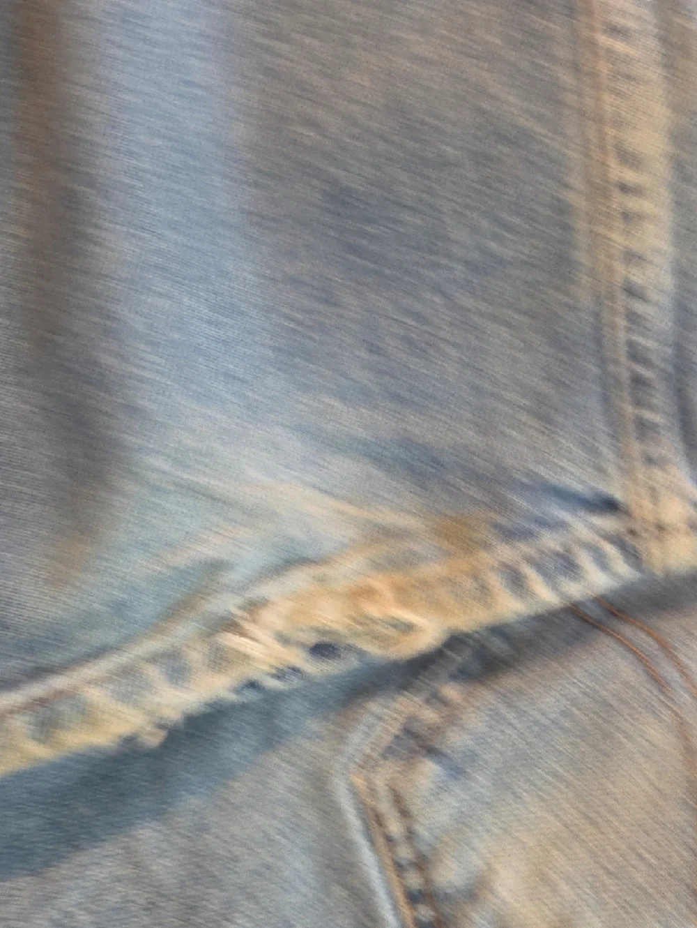 Levi's Distressed Men's Straight-Leg Light Blue Denim Jeans